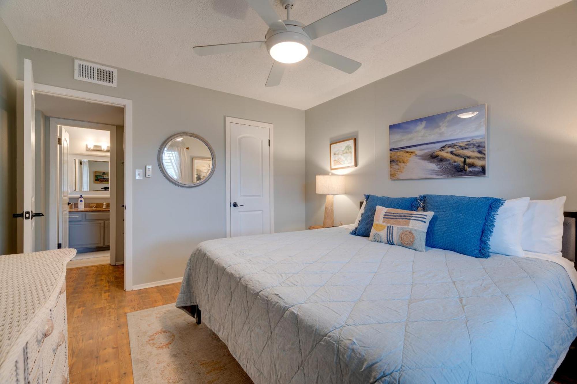 Waterfront Lake Travis Home With Pool Access! Point Venture Esterno foto