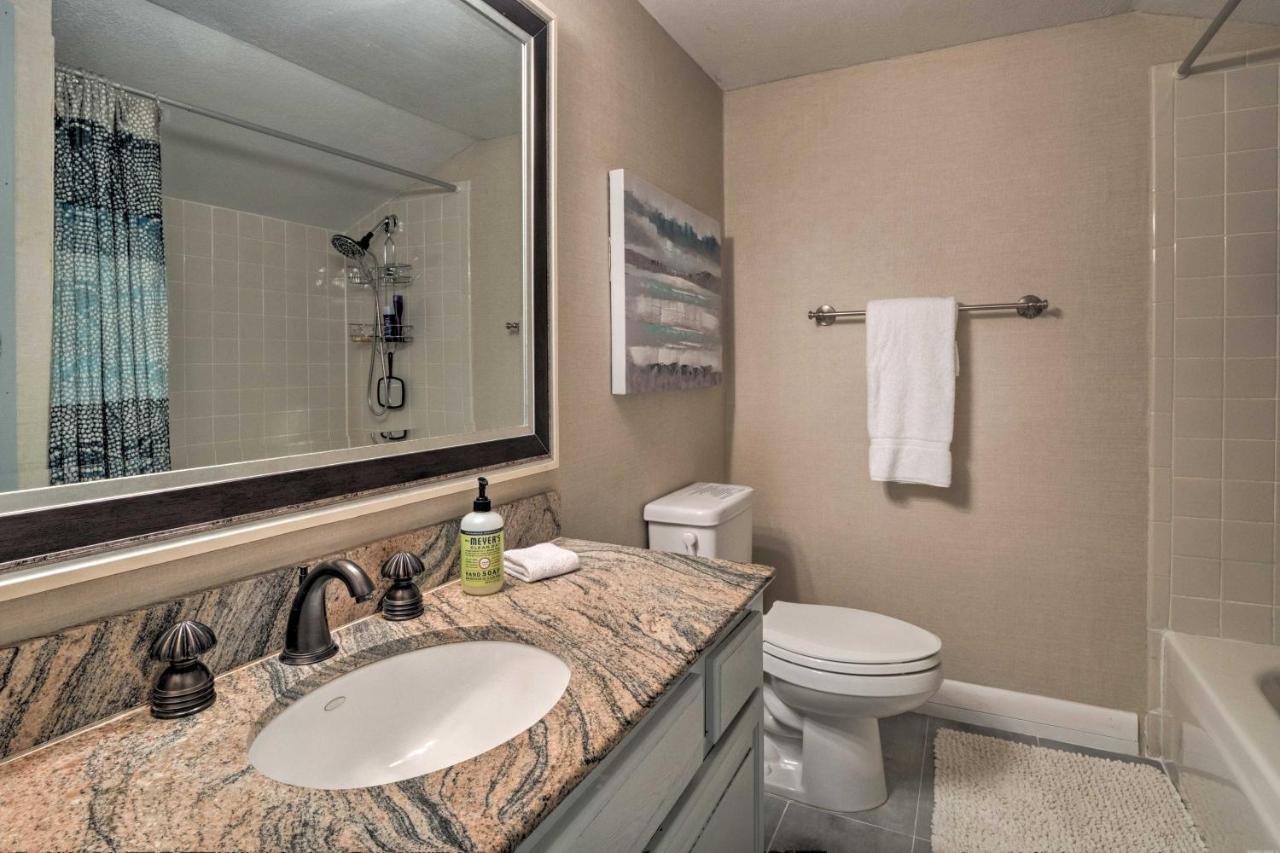 Waterfront Lake Travis Home With Pool Access! Point Venture Esterno foto