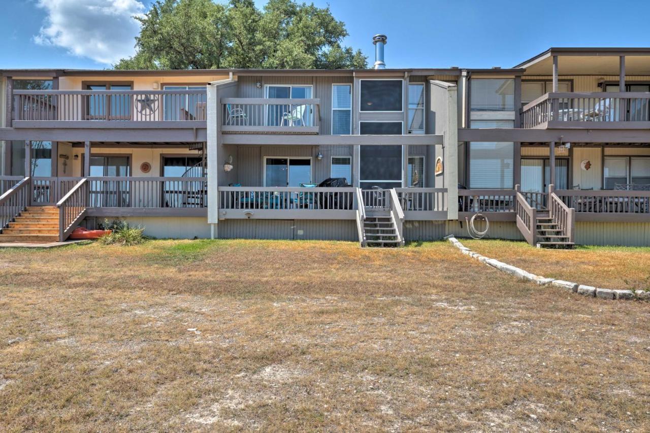 Waterfront Lake Travis Home With Pool Access! Point Venture Esterno foto
